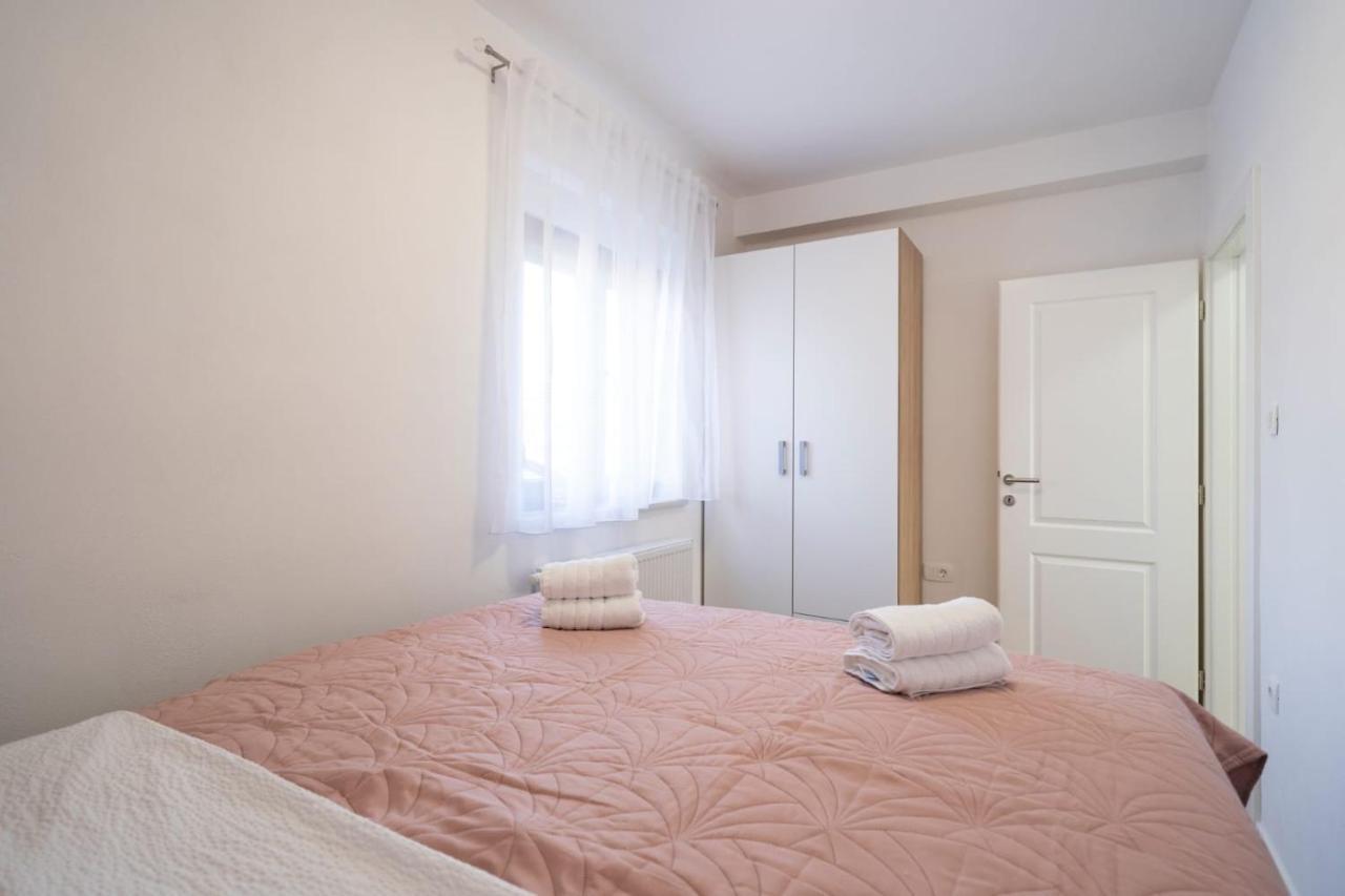 Apartmani Carmen Bibinje Exterior foto