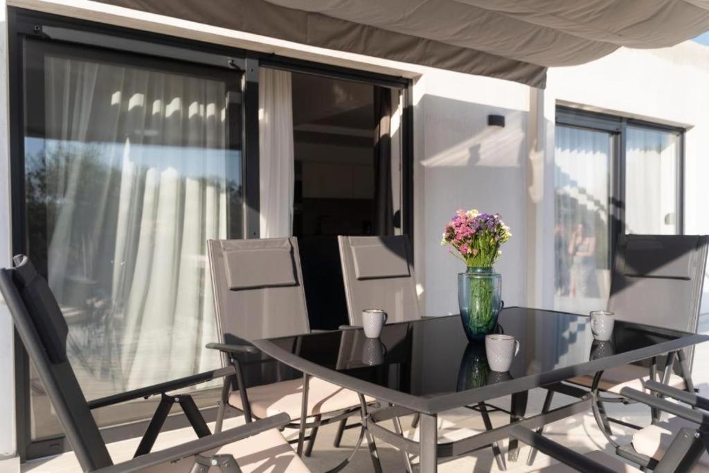 Apartmani Carmen Bibinje Exterior foto